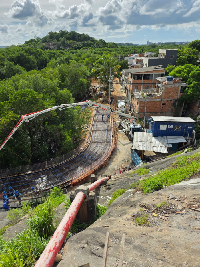 Vitória de Frente para o Mar: concretagem da orla avança e integra bairros com desenvolvimento