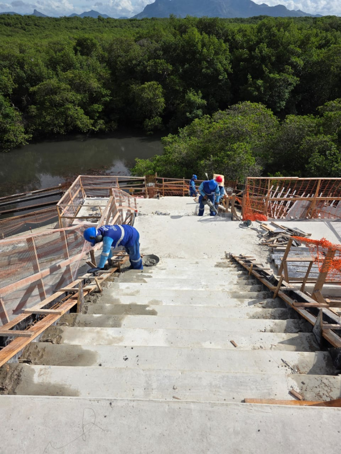 Vitória de Frente para o Mar: concretagem da orla avança e integra bairros com desenvolvimento