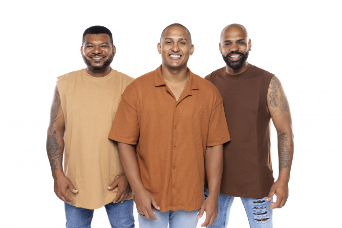 Quem dá o pontapé inicial à programação musical da Festa de São Pedro, é o conjunto Pagode e Cia.