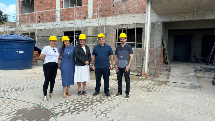 Visita às obras do novo Centro de Referência de Atendimento ao Idoso