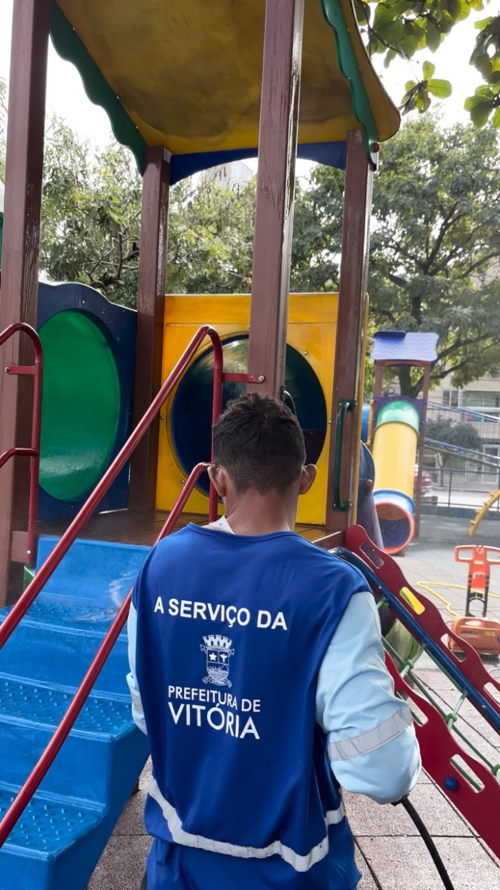 Central de Serviços realiza manutenção nos Parques Kids de Vitória