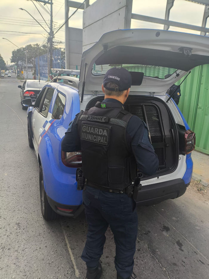 Com sete passagens pela polícia, foragido com mandado de prisão por tráfico é preso pela Guarda de V