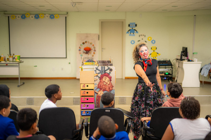 Projeto “Nau dos Mestres” estreia em escolas municipais de Vitória com oficinas