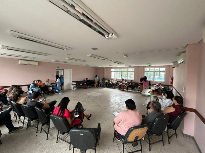 Cras Santa Martha promove roda de conversa sobre o combate à violência contra mulheres