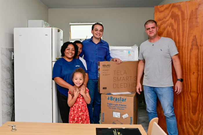 Sonho da casa própria se torna realidade para família na Ilha das Caieiras