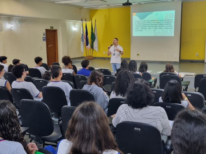 Fórum de Avaliação da Educação reúne estudantes do Ensino Fundamental