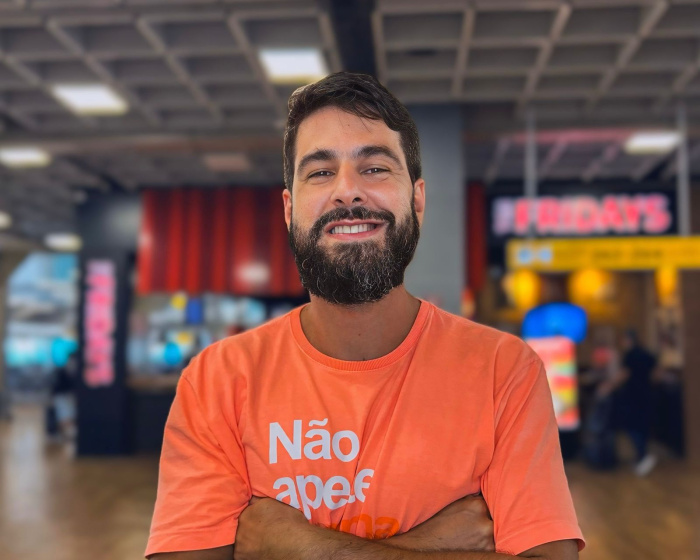 FAFI recebe na próxima sexta-feira (12), às 15h30, o ator, pesquisador e professor, Mateus Schimith.