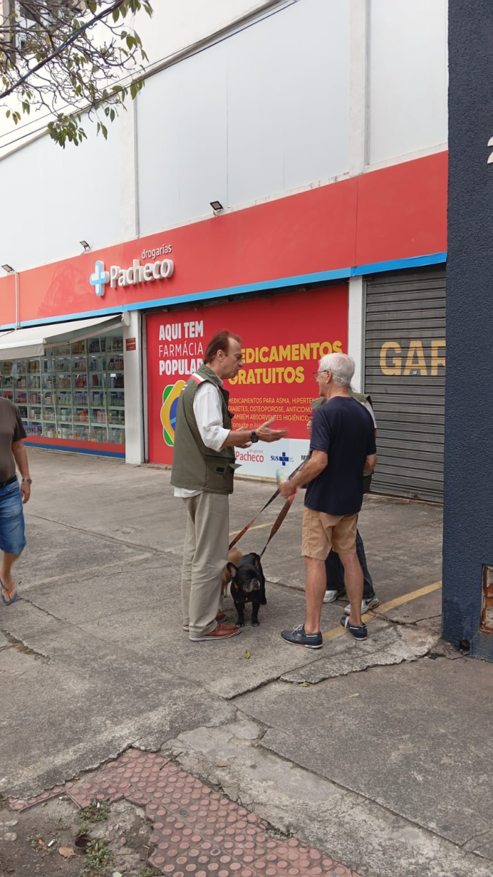 Semmam realiza ação de conscientização sobre circulação de animais em áreas públicas