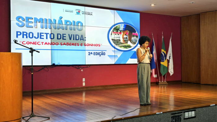 Seminário “Projeto de Vida” reúne educadores e reforça protagonismo de estudantes da rede municipal