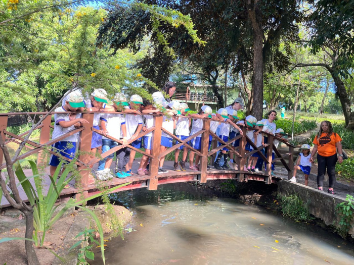 Guardiões Mirins exploram a restinga de Vitória