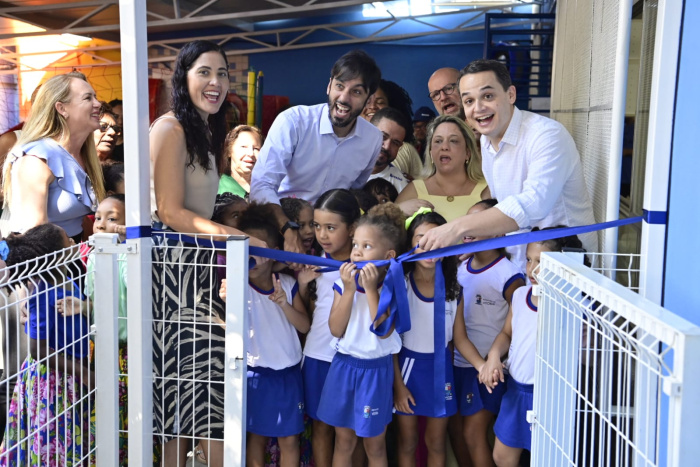 Entrega da Reforma do Cmei Anísio Spínola Teixeira