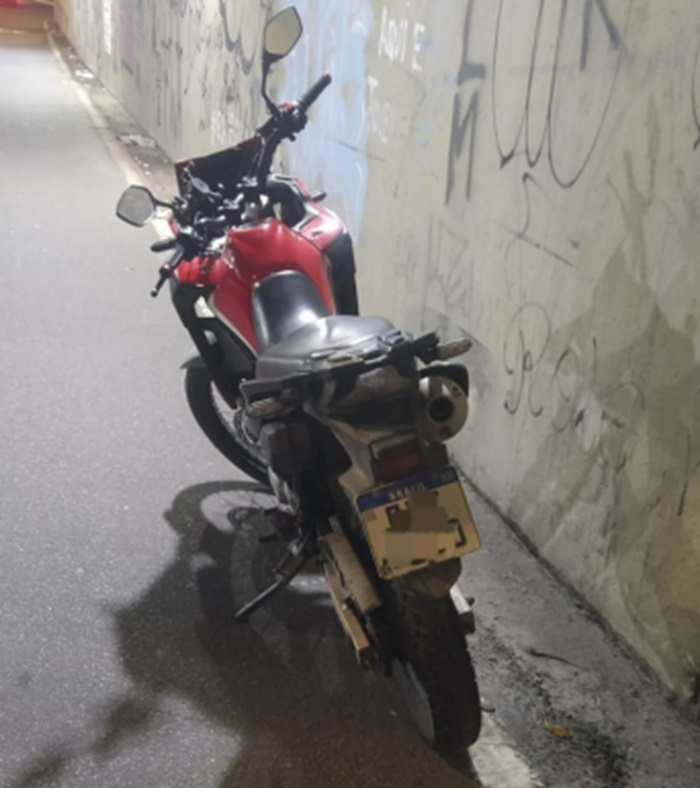 Guarda de Vitória recupera moto furtada antes do dono saber do crime