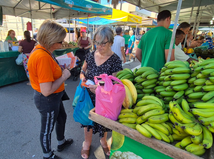 Vitória reforça prevenção à violência contra a mulher em Jardim Camburi