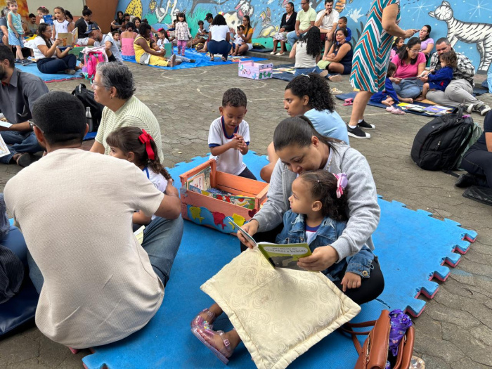 Projeto Pé de Livro fortalece vínculo entre famílias e a leitura no Cmei Ocarlina Nunes Andrade