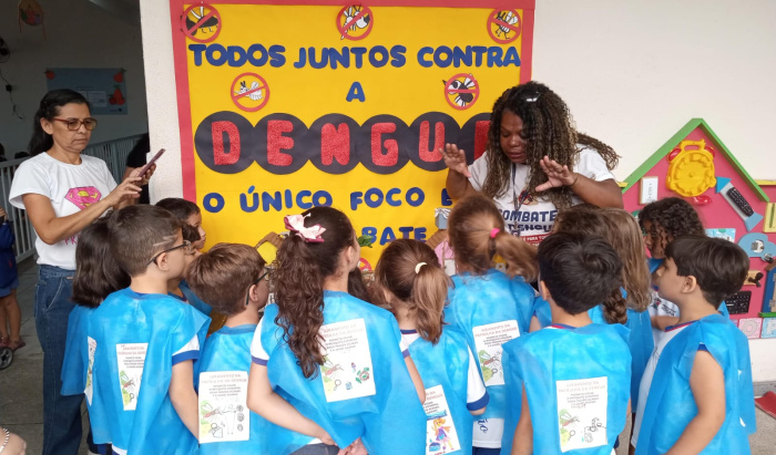 Dia D contra a Dengue mobiliza CMEI Cida Barreto com brincadeiras e conscientização