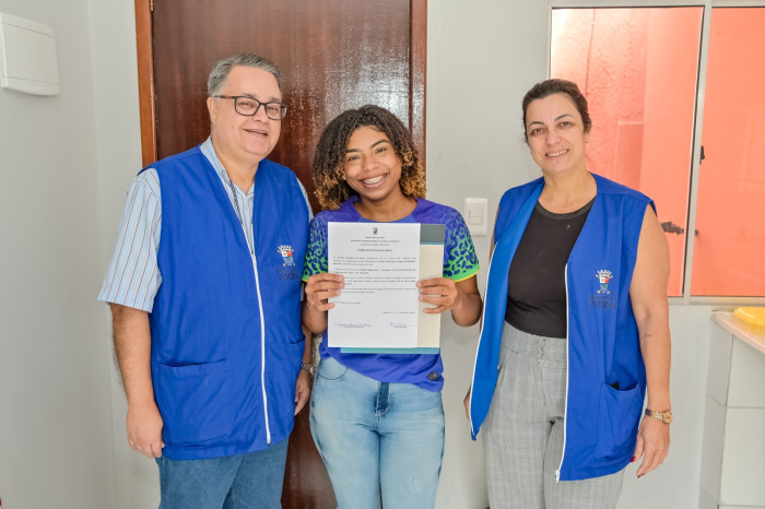 Entrega das melhorias habitacionais do Projeto Casa Feliz e Segura para Eduarda Araújo