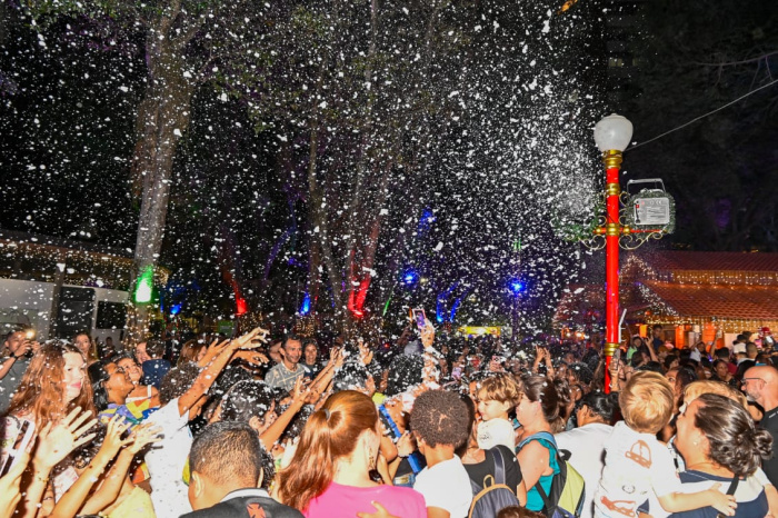 Natal de Encantos: começa temporada de magia e alegria no Parque Moscoso