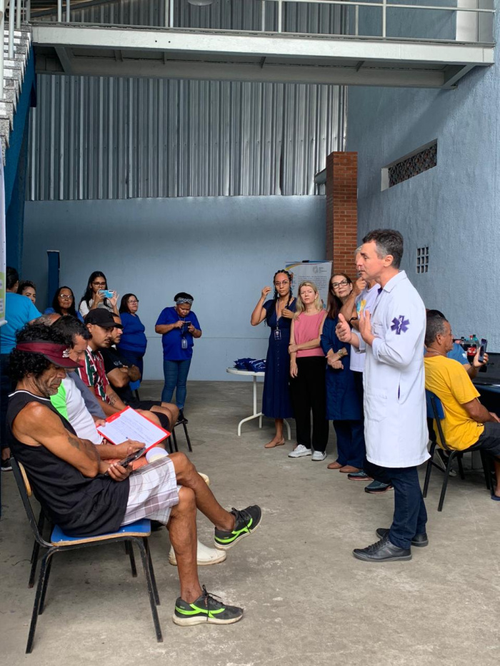 Vitória realiza ação de prevenção à saúde voltada aos pescadores de Vitória