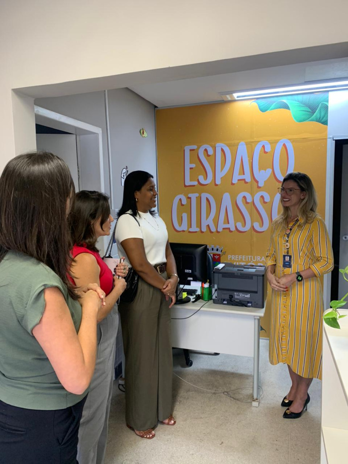 A comitiva conheceu o Espaço Girassol, no Centro Municipal de Especialidades