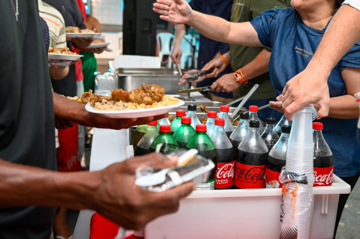 Ceia de Natal antecipada emociona acolhidos do abrigo 1
