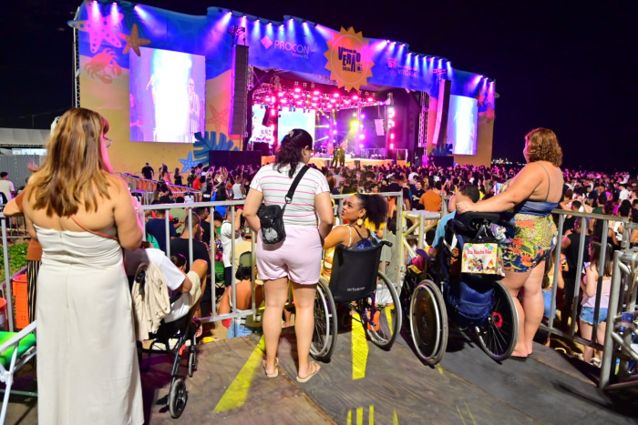 Arena de Verão conta com espaço para cadeirantes