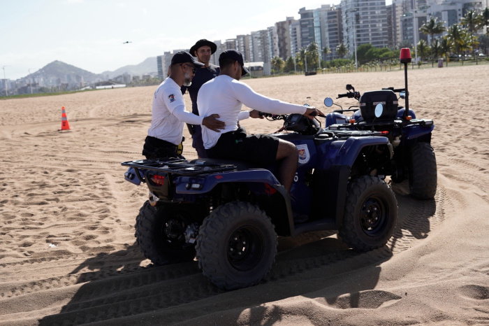 Aulas de quadriciclo para a Guarda de Vitória