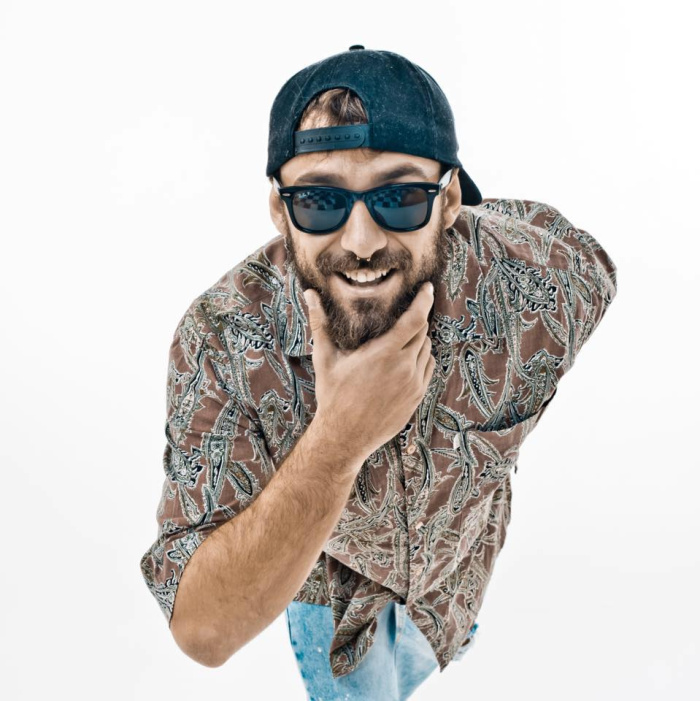 Marcus Rauta recebe o público no Sambão do Povo no domingo (15).