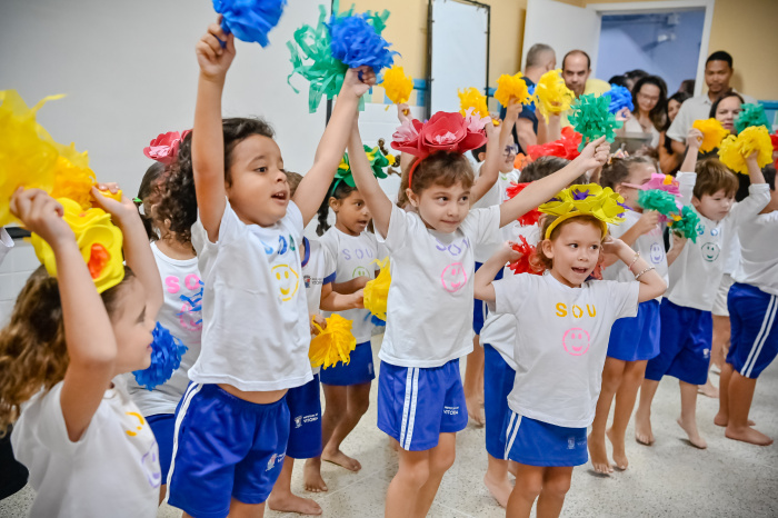 Entrega da Climatização pintura e telhado do CEMEI Ana Maria Chaves Colares