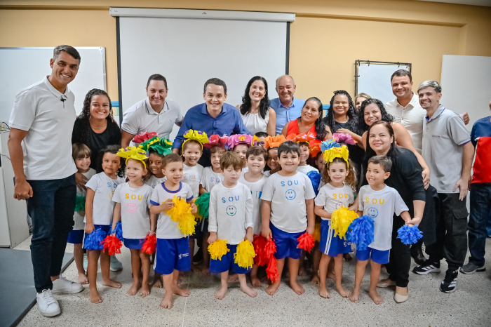 Entrega da Climatização pintura e telhado do CEMEI Ana Maria Chaves Colares