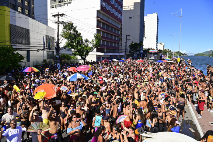 Puta Bloco teve início às 14 horas.