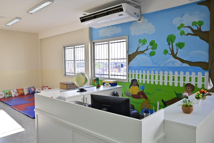 Entrega da reforma geral e climatização da Emef Octacílio Lomba, em Maruípe