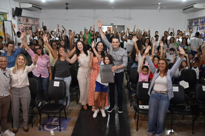 Entrega das novas quadras e climatização na Emef Orlandina D