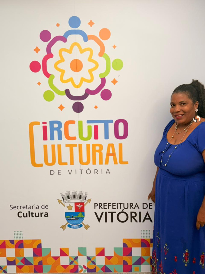 À frente das oficinas está Jupiara Francisco Cruz da Silva, que transformou percepção em ação.