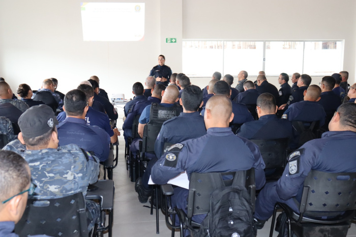 Guarda de Vitória ministra aula em curso de Polícia Comunitária para guardas do Pará