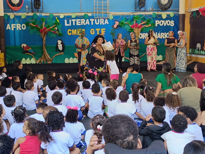 CMEI Georgina da Trindade Faria desenvolve projeto sobre a diversidade cultural