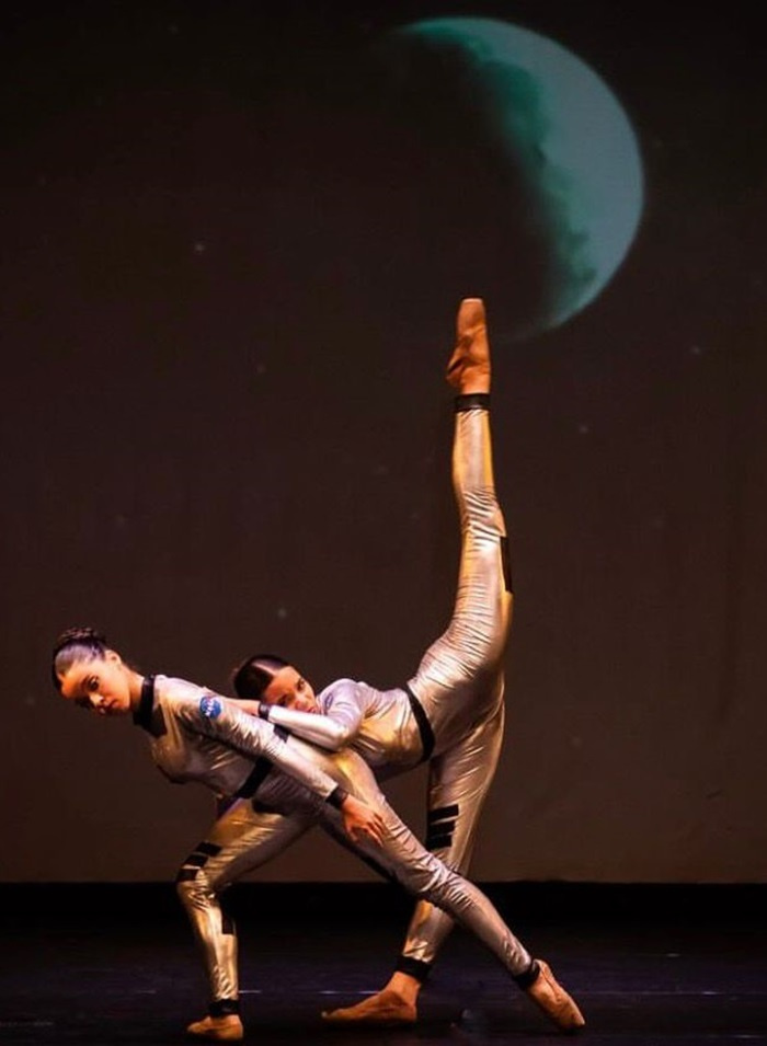 Coreografia "Interestellar".