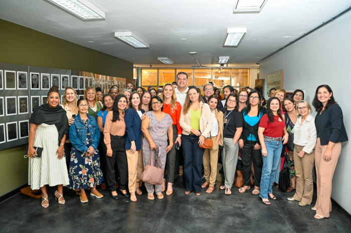 LANÇAMENTO DO CARTÃO DO ESTUDANTE LEITOR