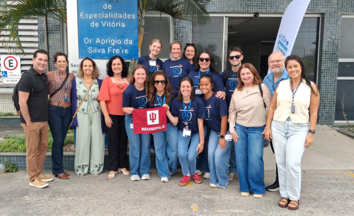 Saúde de Vitória apresenta rede municipal para comitiva de universidade americana