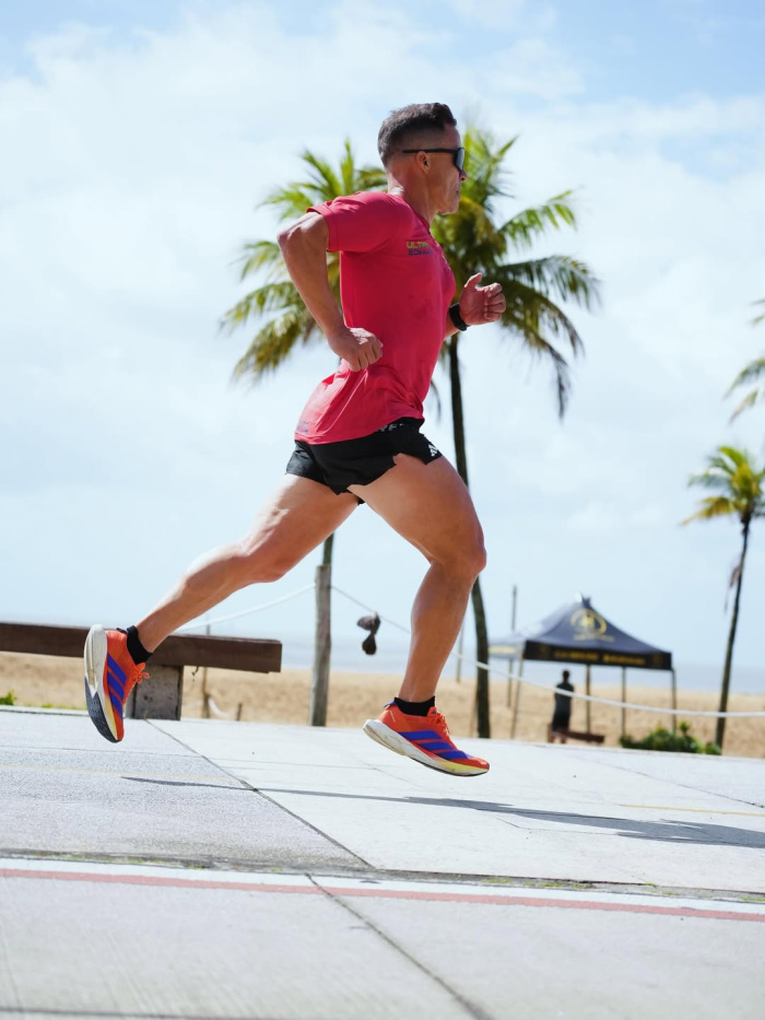ULTRAMARATONISTA CAPIXABA REALIZA DESAFIO HISTÓRICO DE 30 MARATONAS EM 30 DIAS