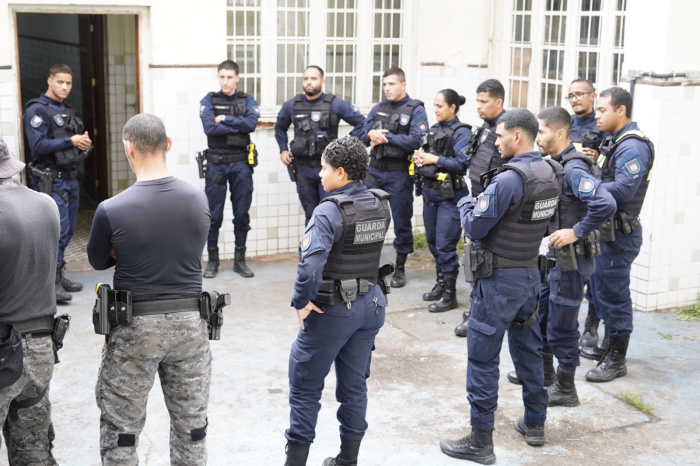 Uma equipe da Guarda Civil Municipal de Vitória encerrou o curso de formação em Abordagem em Edifica