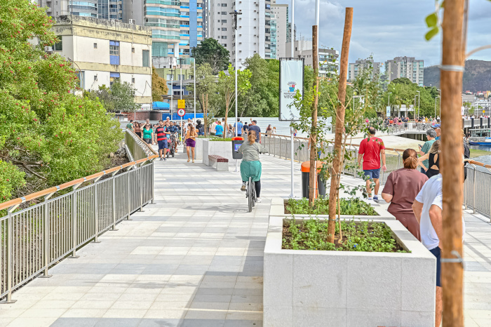 Primeira Etapa da Urbanização do Canal de Camburi - Movimentação após a inauguração