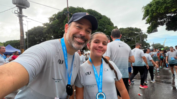 Renato Assis e Marianna Assis - Pai e filha no Circuito das Estações