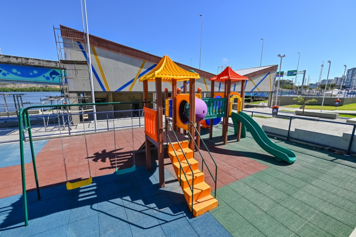 Obras do Pontal de Camburi