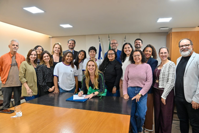 Vitória firma Acordo de Cooperação com Defensoria Pública para combate à violência contra a mulher
