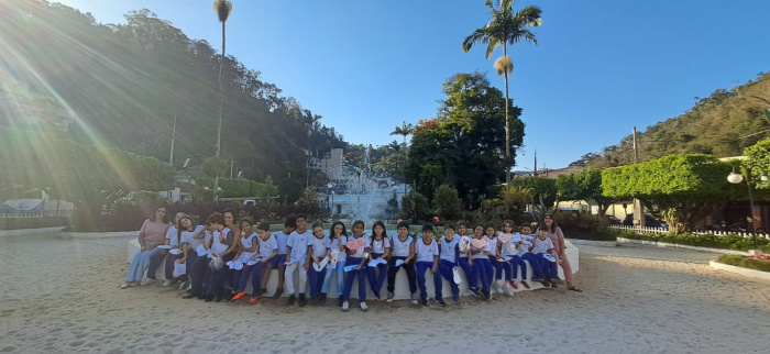 Intercâmbio da Emef ASFA com escola de Santa Teresa