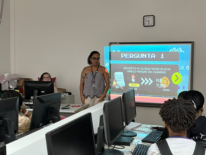 US Bairro da Penha falou sobre os riscos do tabagismo na Emef Zilda Andrade