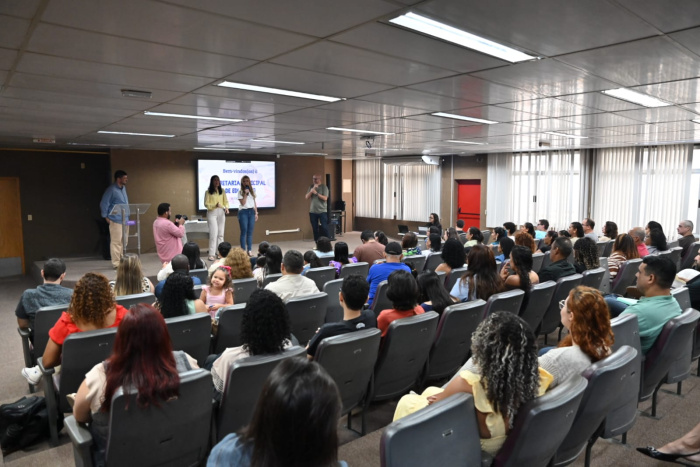 Posse dos novos professores da rede municipal de ensino