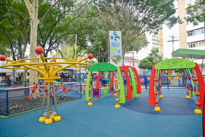 Praça Inclusiva no Parque Moscoso