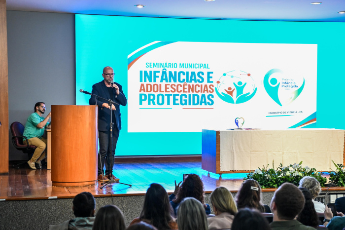 Seminário Municipal Infâncias e Adolescências Protegidas