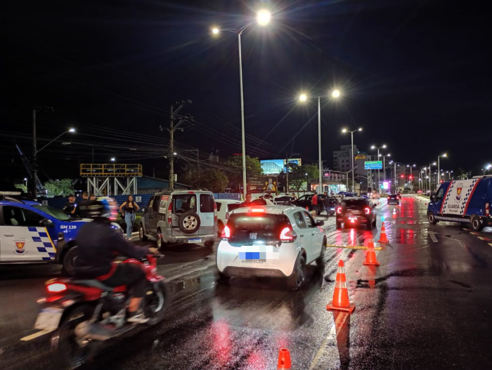 Blitze em Vitória: 18 motoristas notificados pela Guarda de Vitória por não aceitarem bafômetro